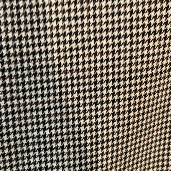 Nautica black and white houndstooth men’s suit jacket . Size 42R. 6 pockets - Picture 3 of 15
